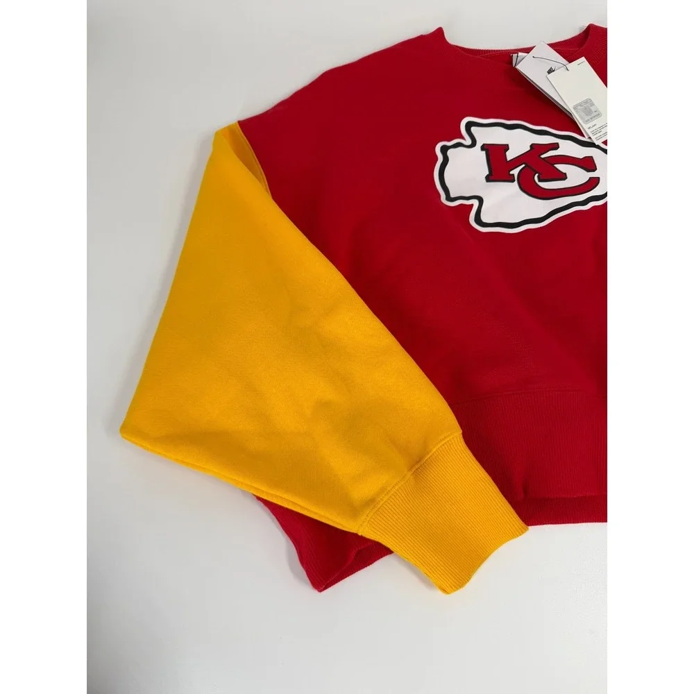 Kansas City Chiefs Nike Womens Oversized Red Club Fleece Crew‎ Sweatshirt Size M